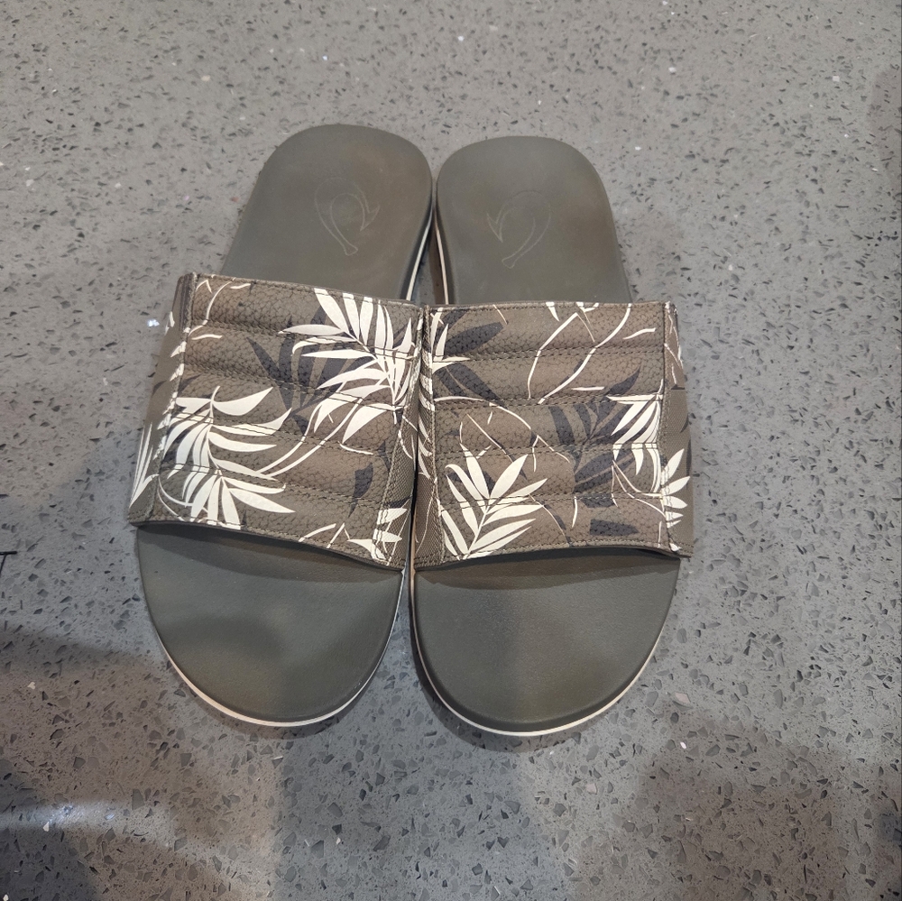 Maha Olu Mens Slide Sandals